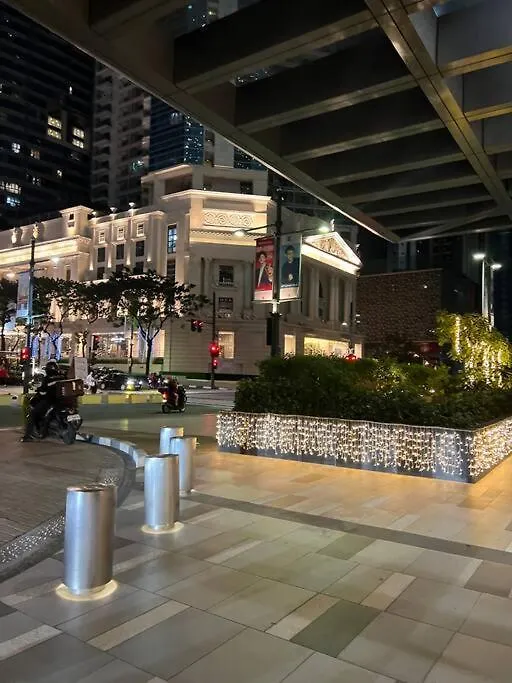 Uptown Bliss-Modern 1Br Condo With Balcony In Bgc Manila Apartment