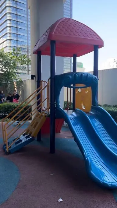 Uptown Bliss-Modern 1Br Condo With Balcony In Bgc Manila Philippinen